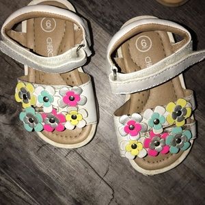 🛑 3 for $20 Cherokee girls shoes size 6